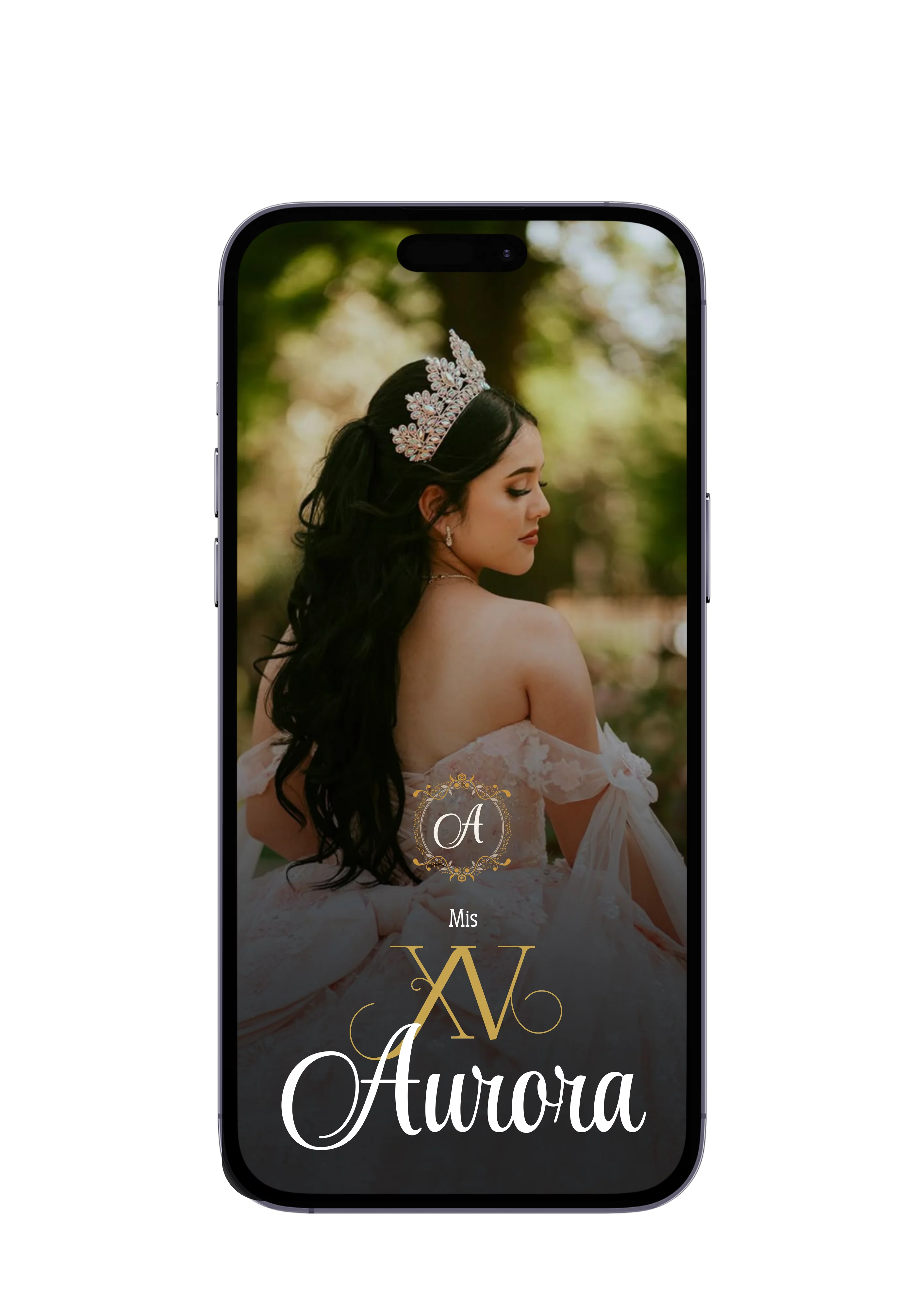 Ejemplo de invitación digital para XV años con tema floral rosa y tipografía elegante